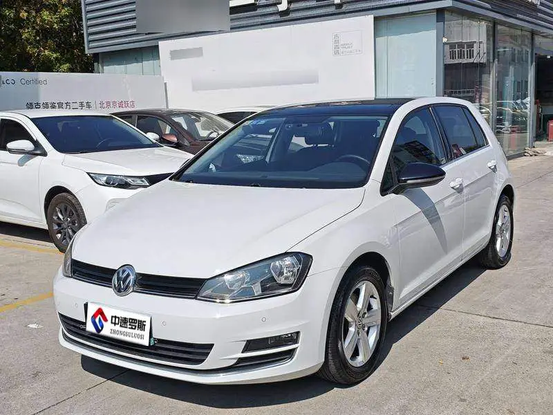 Golf 2017 1.6L Automatic Comfort Millionth Anniversary Edition