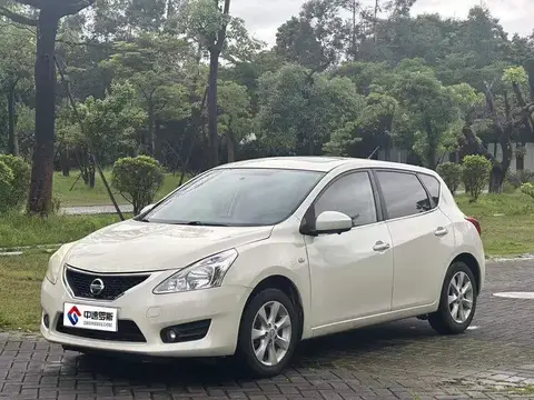 TIIDA 2013 1.6L CVT Cool Edition