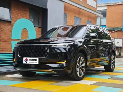Ideal ONE 2021 Extended Range 6-seater Edition
