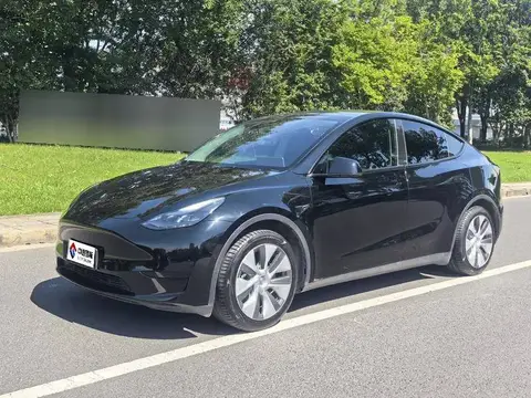 الطراز Y 2022 facelifted rear-wheel drive version