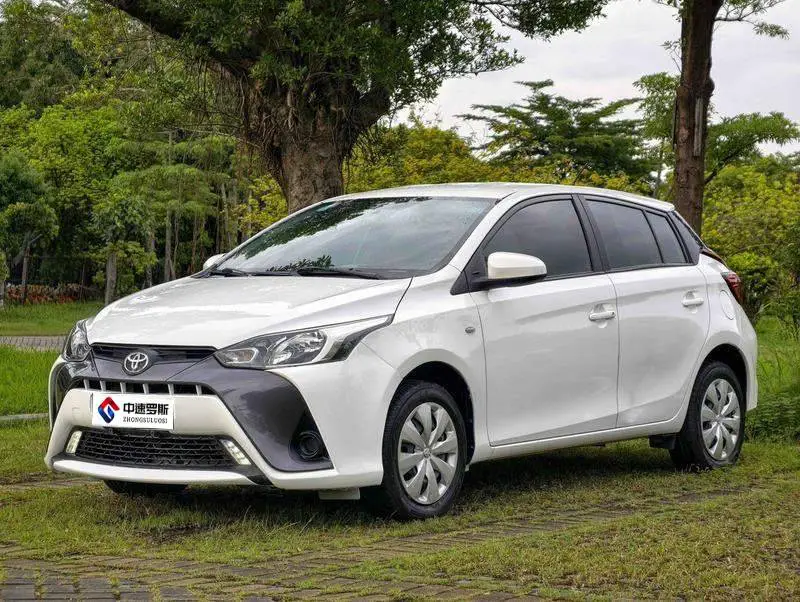 YARiS L 2019 1.5E CVT Charming Edition National VI