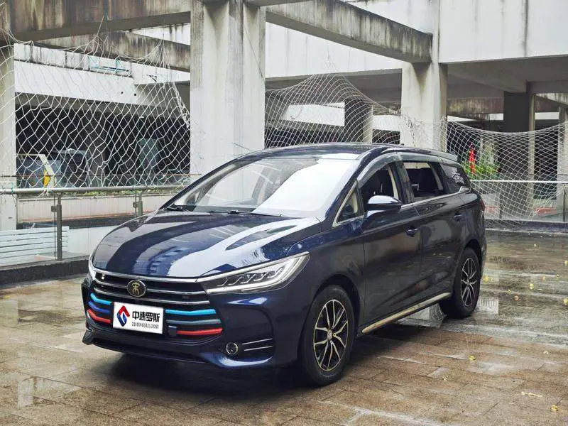 Song MAX 2017 1.5T Manual Intelligent Link Luxury 7 Seaters