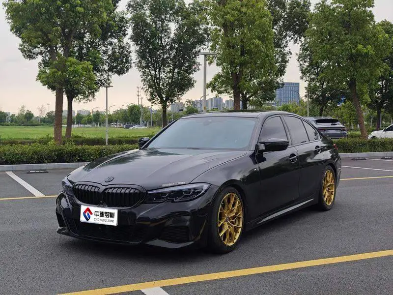 BMW 3 Series 2021 facelift 330i M Sport Night Edition
