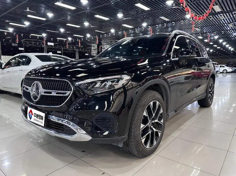Mercedes-Benz GLC 2023 GLC 260 L 4MATIC Dynamic 5-seater