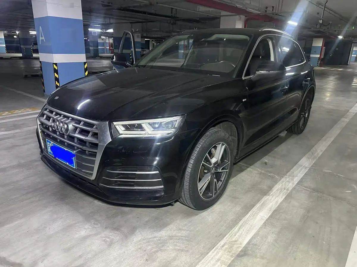 Audi Q5L 2018 40 TFSI Fashionable National VI