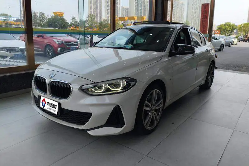 BMW 1 Series 2019 120i Leading M Sport Package