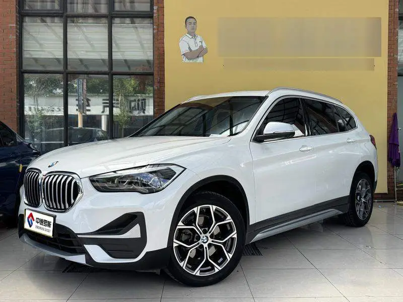 BMW X1 2022 sDrive20Li Premium Edition