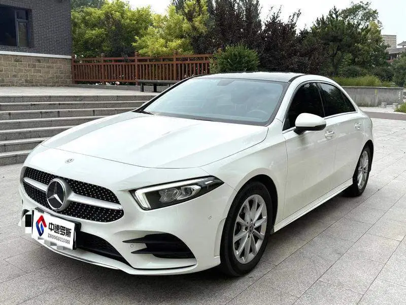 Mercedes-Benz A-Class 2022 A 200 L Sports Sedan Dynamic Edition
