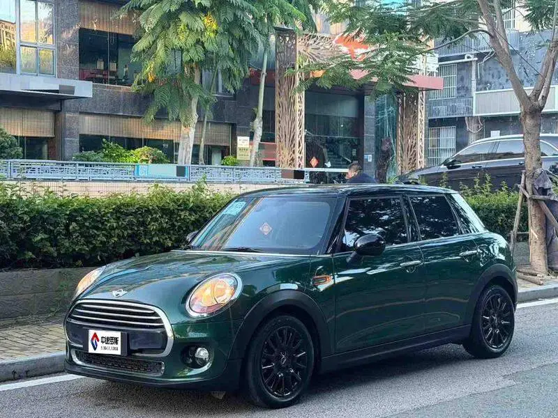 MINI 2016 1.5T COOPER five-door version