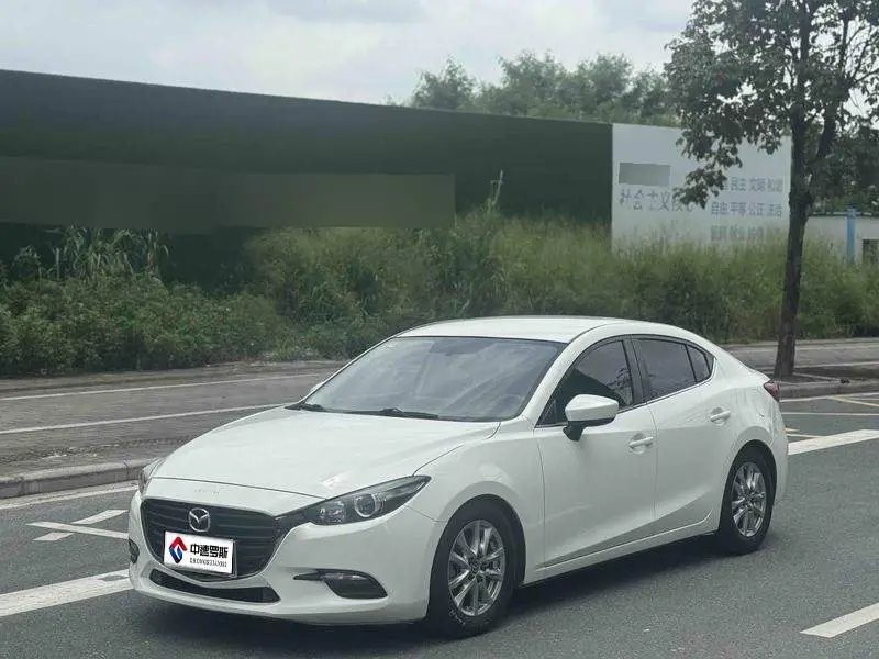 Mazda 3 Angkesaila 2017 Sedan 1.5L Automatic Comfort National VI
