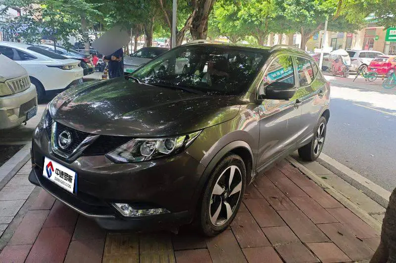 Qashqai 2016 2.0L CVT Deluxe Edition