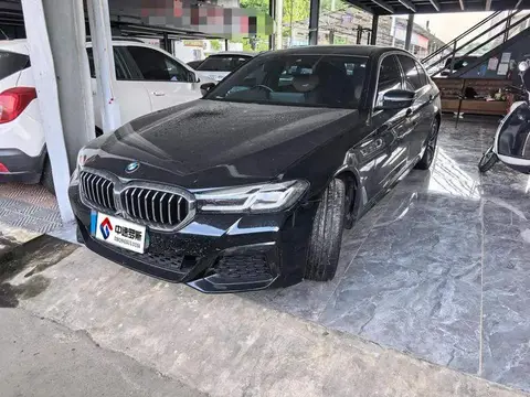 BMW 5 Series 2022 525Li M Sport Package
