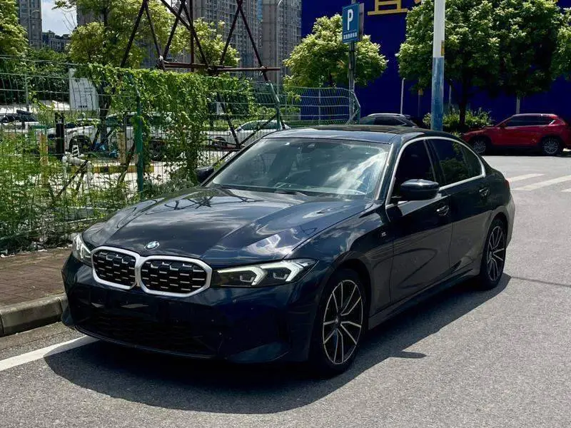 BMW 3 Series 2023 325Li M Sport Package