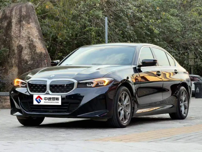 BMW i3 2022 eDrive 35 L