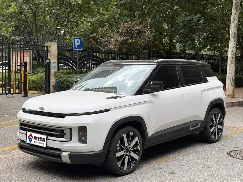 Geely ICON 2023 1.5TD Chocolate Edition