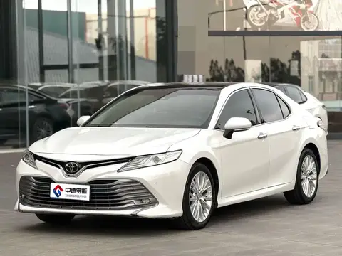 Camry 2018 2.5G Deluxe Edition