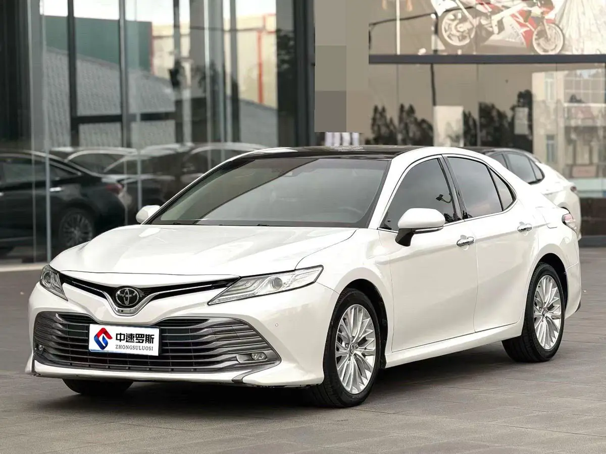 Camry 2018 2.5G Deluxe Edition