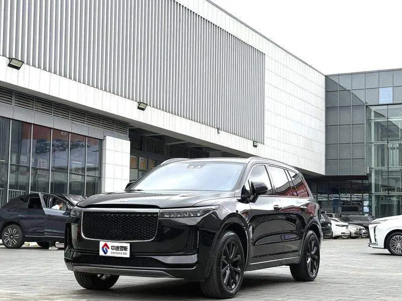 Ideal ONE 2020 Extended Range 6-seater Edition