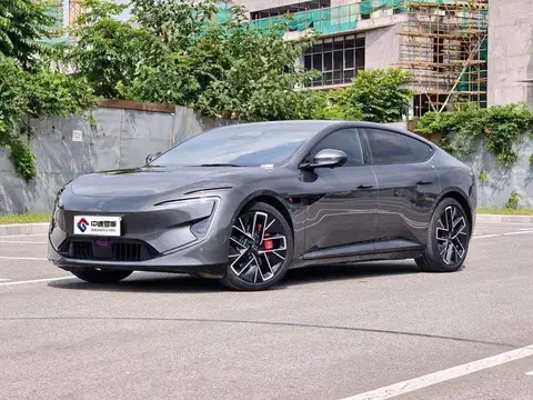 Avita 12 2024 700 Triple Laser Rear-Wheel ระบบขับเคลื่อน Luxury Edition