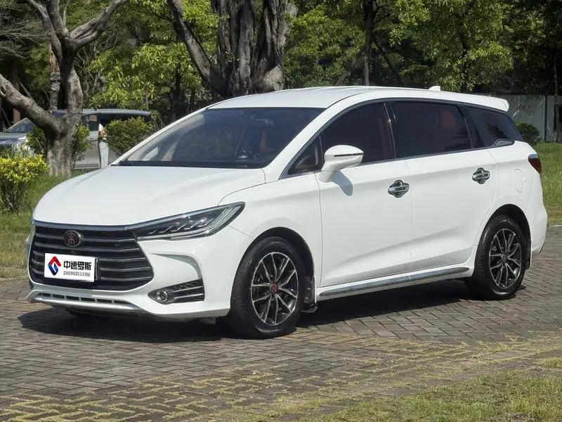 Song MAX 2017 1.5T Automatic Intelligent Connection Luxury 7 Seaters