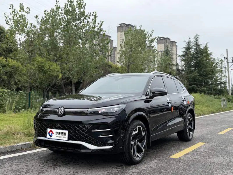Tiguan L 2024 PRO 330TSI 2WD R-Line Smart Edition