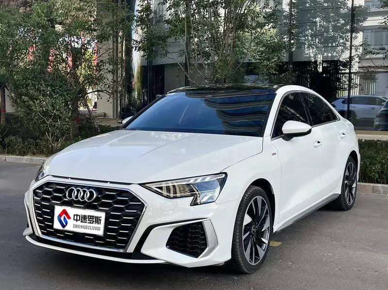 Audi A3 2023 Sportback 35 TFSI facelift: stylish and sporty
