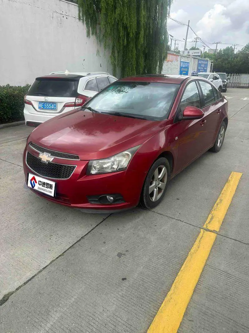 Cruze 2014 1.6L SL Millionth Anniversary Edition MT