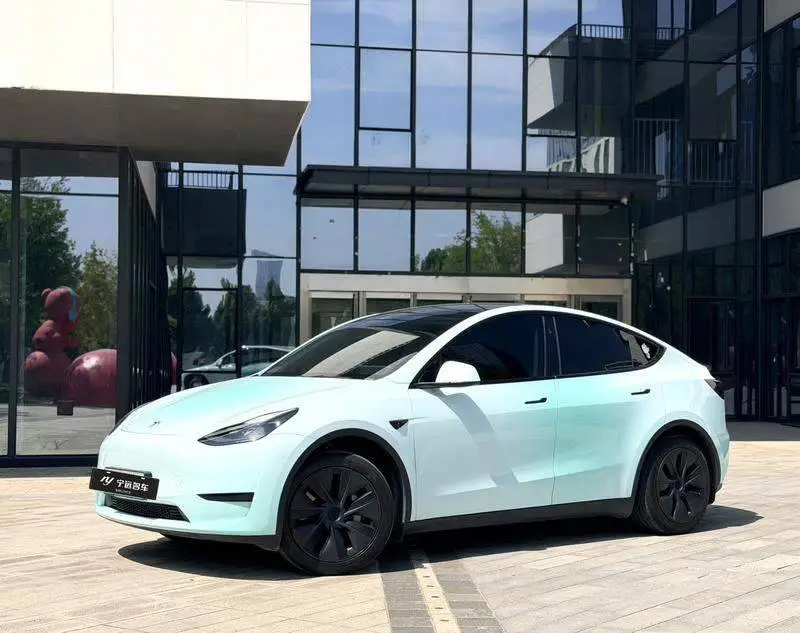 Model Y 2024 rear-wheel drive version