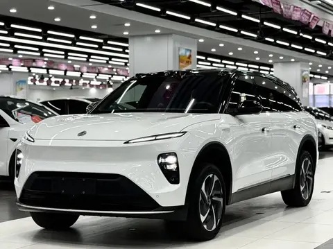 NIO ES8 2023 75kWh Executive Edition