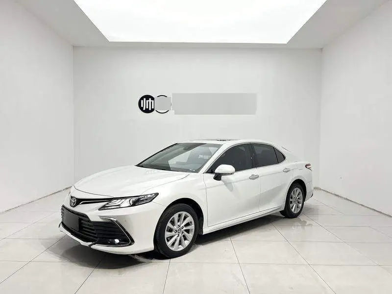 Camry 2023 2.0G Deluxe Edition