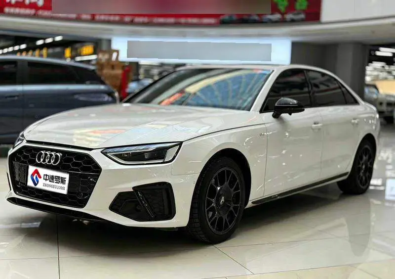 Audi A4L 2022 40 TFSI Luxury Dynamic Edition