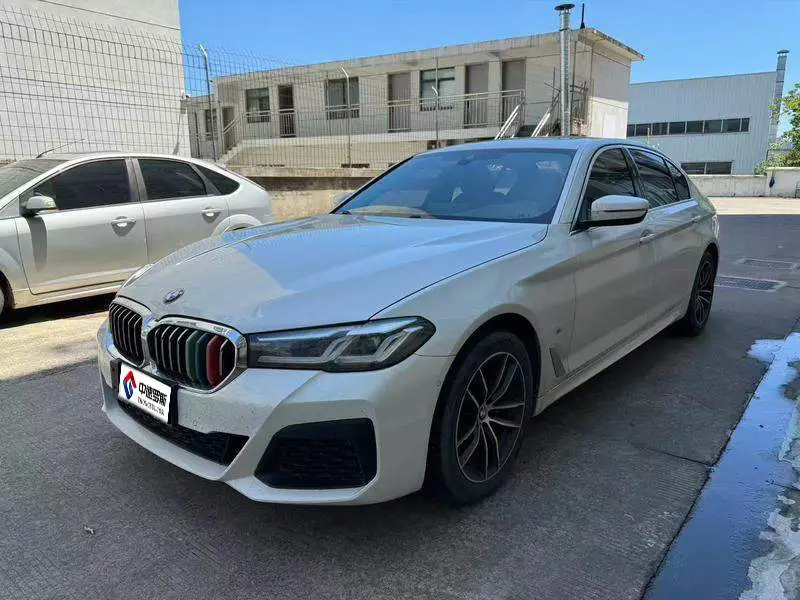BMW 5 Series 2021 525Li M Sport Package