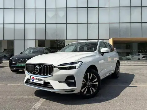 Volvo XC60 2025 B5 4WD Zhiyi Luxury Edition