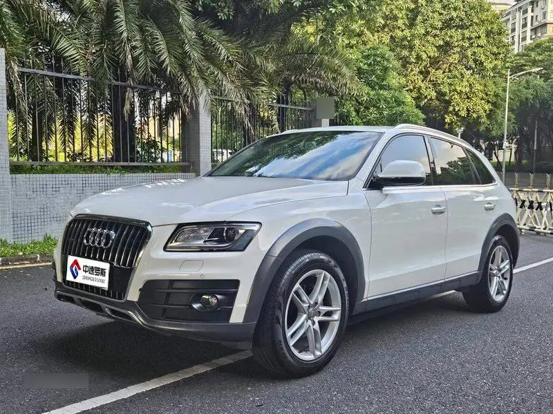 Audi Q5 2018 Collector's Edition 40 TFSI Technology Edition