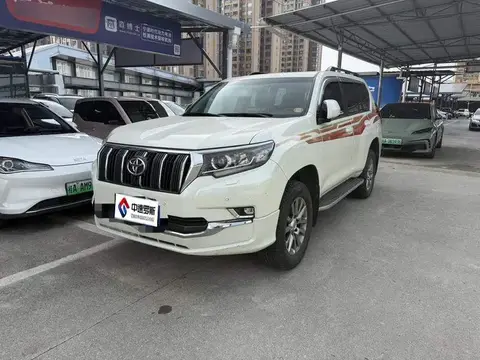Prado 2019 3.5L Automatic TX-L Premium Edition rear-mounted spare tire
