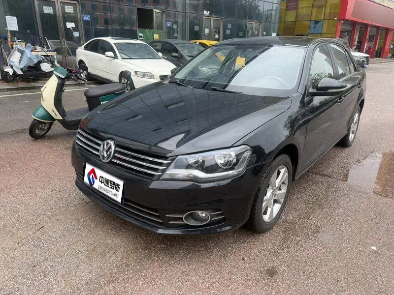 Bora 2014 1.6L Automatic Comfort