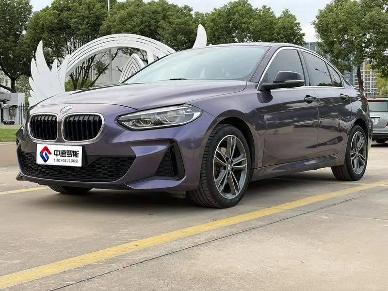 BMW 1 Series 2021 facelift 120i M sports version