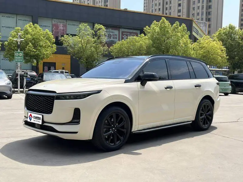 Ideal ONE 2021 Extended Range 6-seater Edition