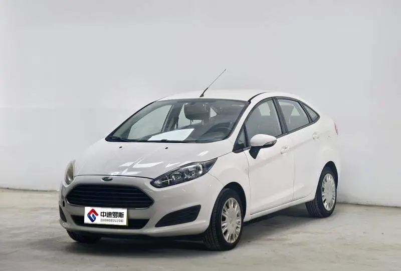 Carnival 2013 Sedan 1.5L Manual Fashion Edition