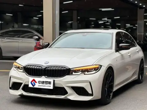 BMW 3 Série 2022 facelift 330Li xTransmission M Sport Night Edition