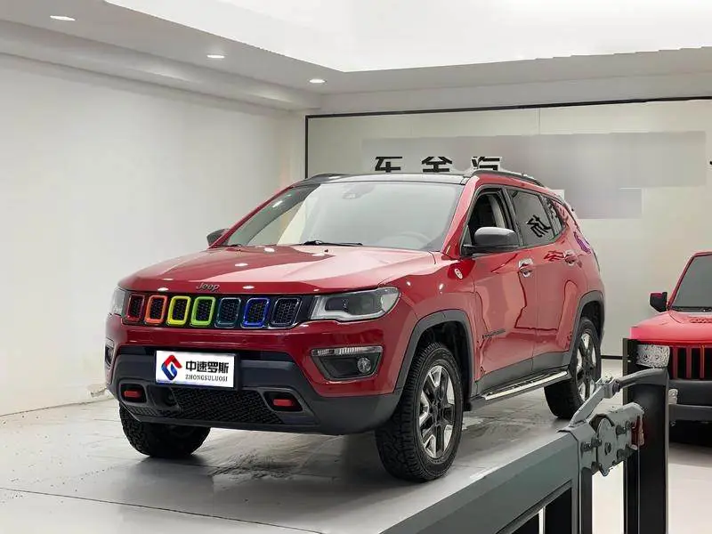 Guide 2017 200TS Automatic High Performance 4WD Edition