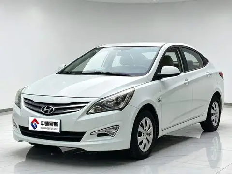 Rena 2014 1.4L Manual Smart GLS