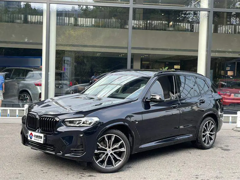 BMW X3 2022 xDrive30i Leading M Night Edition