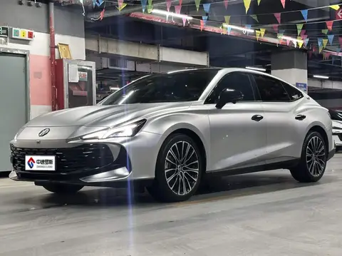 MG7 2023 1.5T DCT Elegant Edition