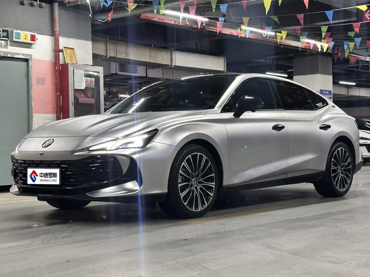 MG7 2023 1.5T DCT Elegant Edition