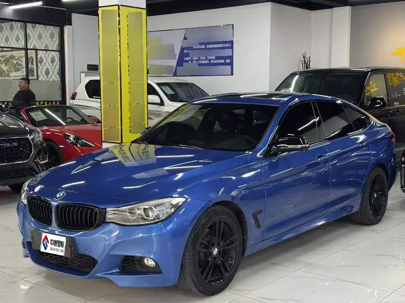BMW 3 Series GT 2016 320i Design Package