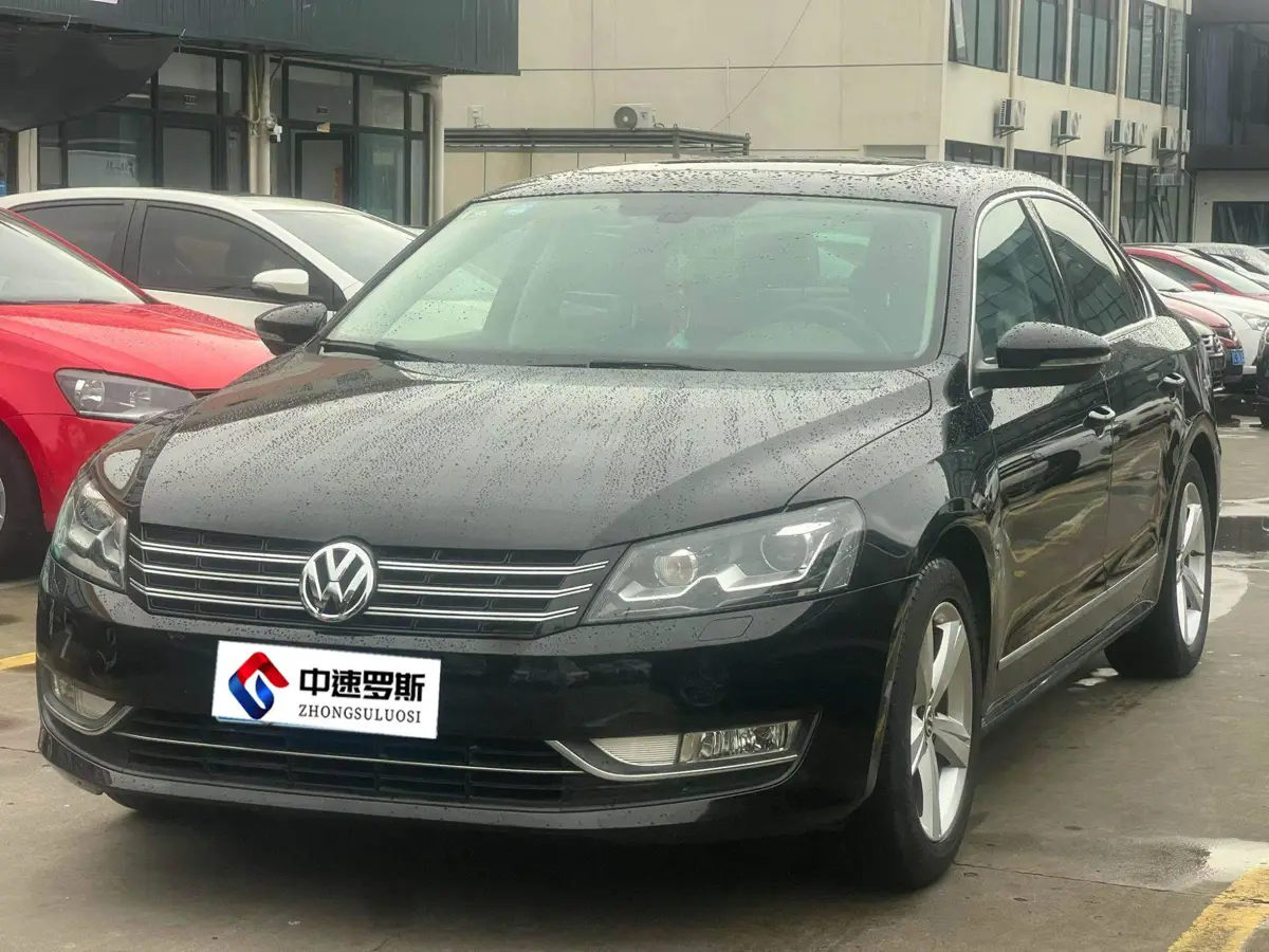 Passat 2013 1.8TSI DSG Royal Edition