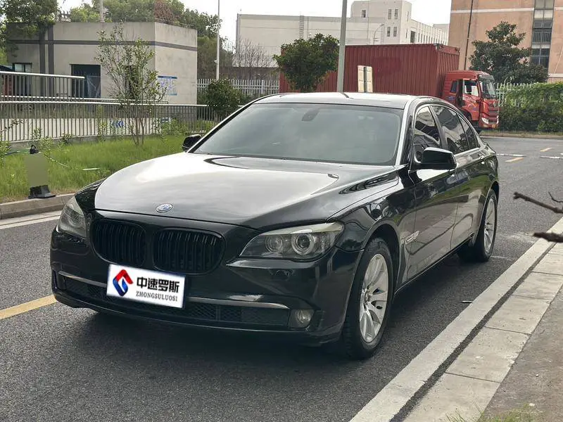 BMW 7 Series 2011 730Li Elegant Edition