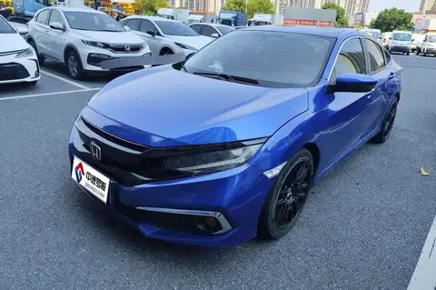 Civic 2019 220TURBO CVT Dynamic Edition National VI