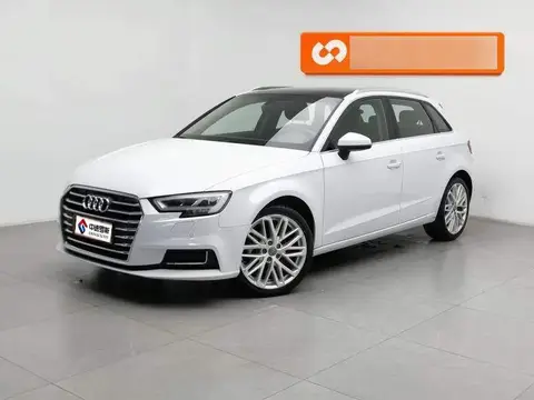 Audi Q3 2013 35 TFSI quattro Technology